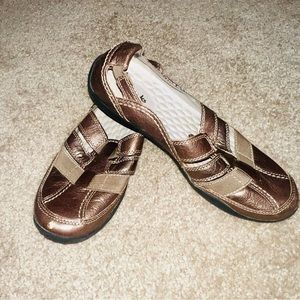 Clark’s Haley Stork Sandal Pewter Leather Slip-On Slingback Shoes Women 6 WIDE